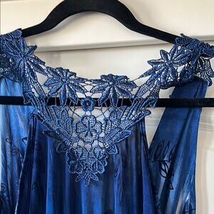 Elegant Blue Sleeveless Dress